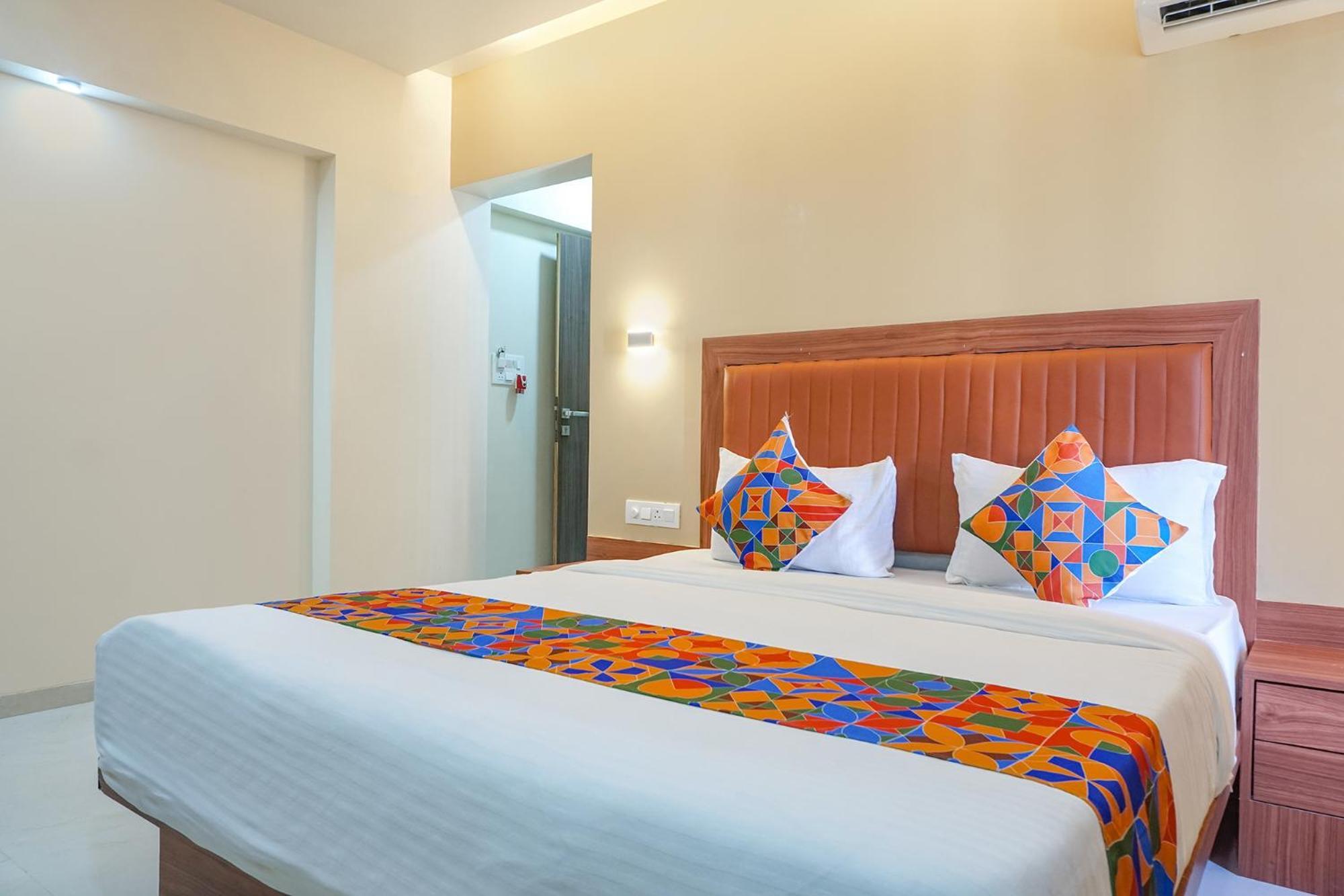 Fabhotel Emersion Residency - High Street Near Laxman Nagar, Baner Pune Zewnętrze zdjęcie