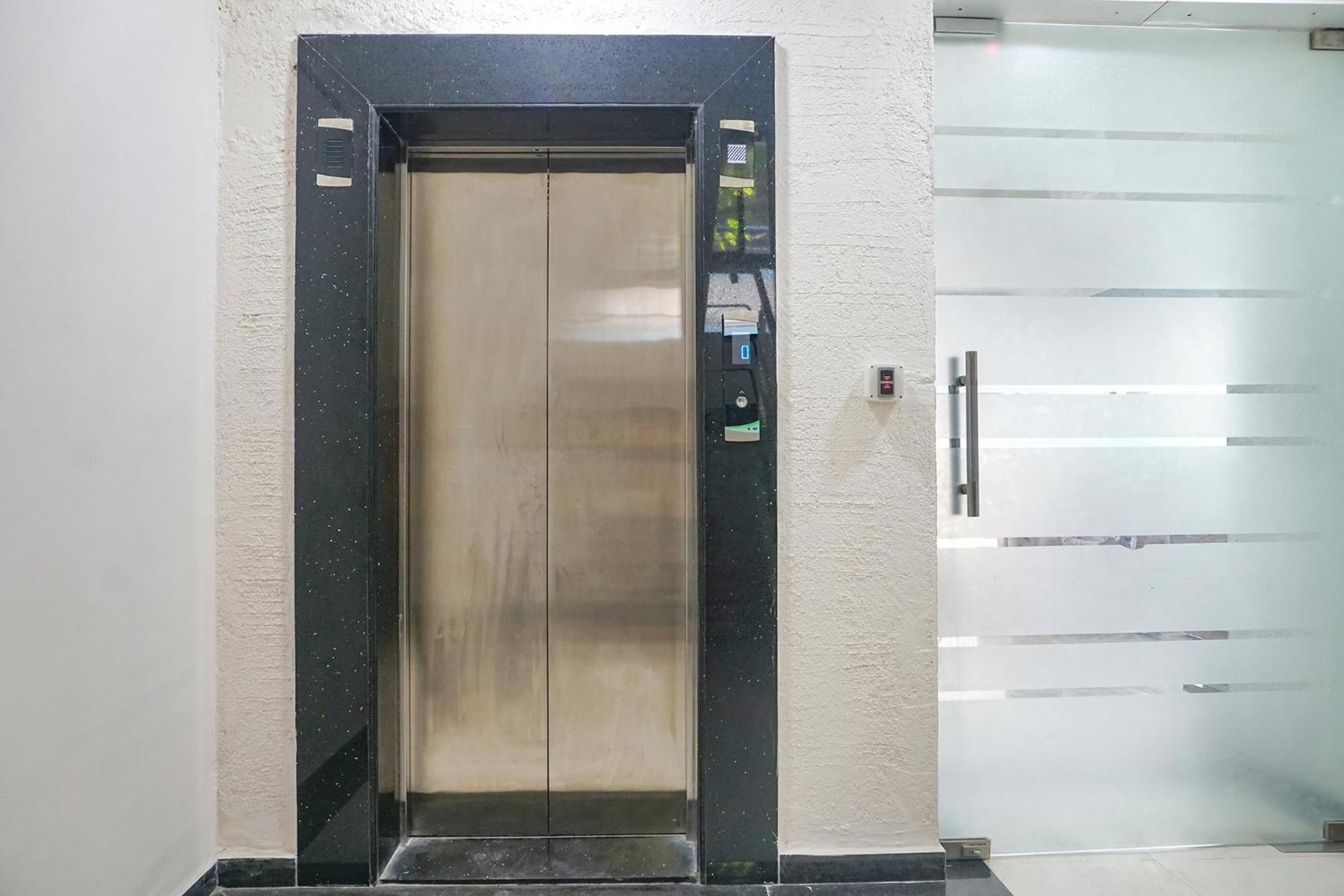 Fabhotel Emersion Residency - High Street Near Laxman Nagar, Baner Pune Zewnętrze zdjęcie