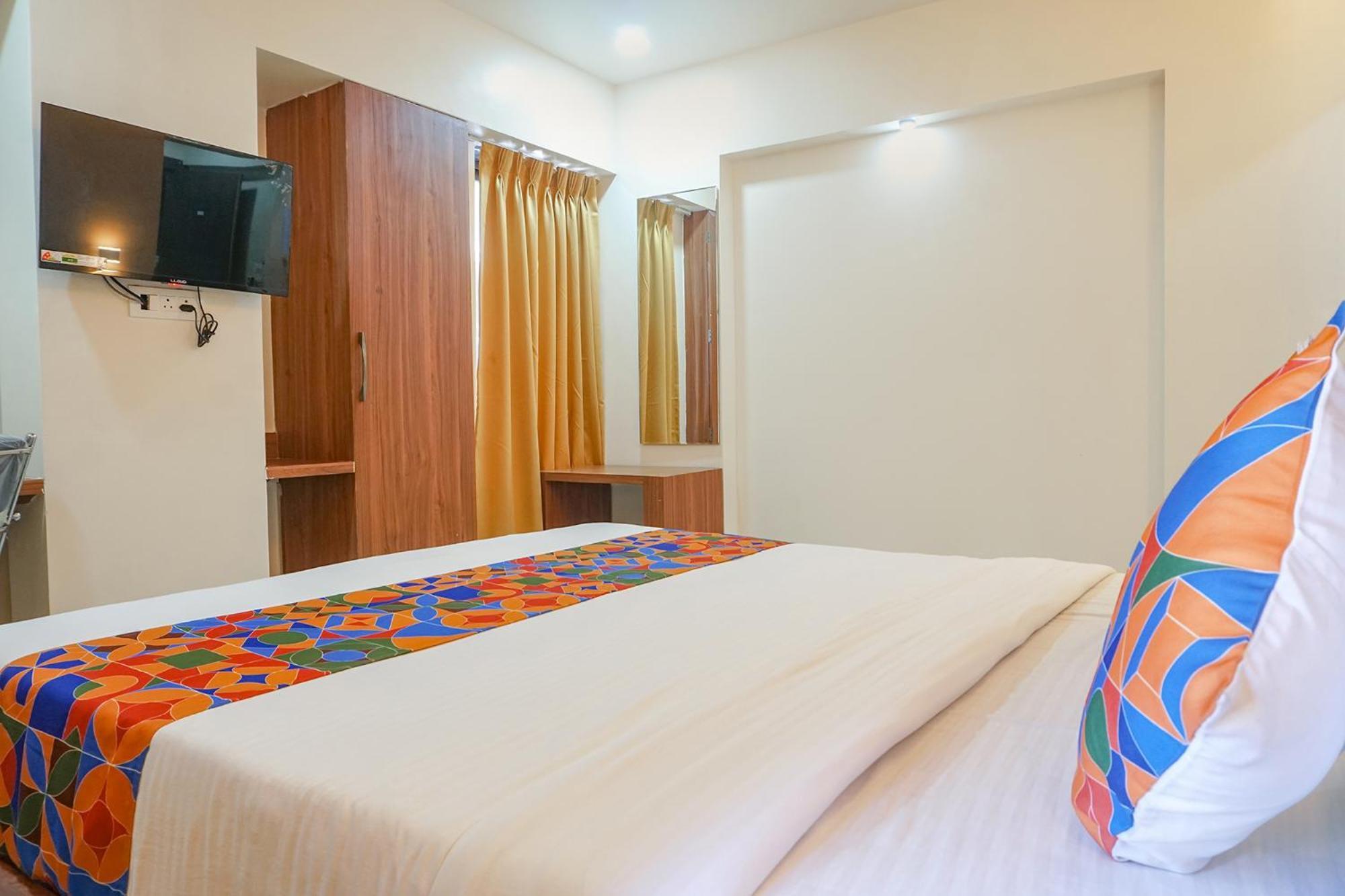 Fabhotel Emersion Residency - High Street Near Laxman Nagar, Baner Pune Zewnętrze zdjęcie
