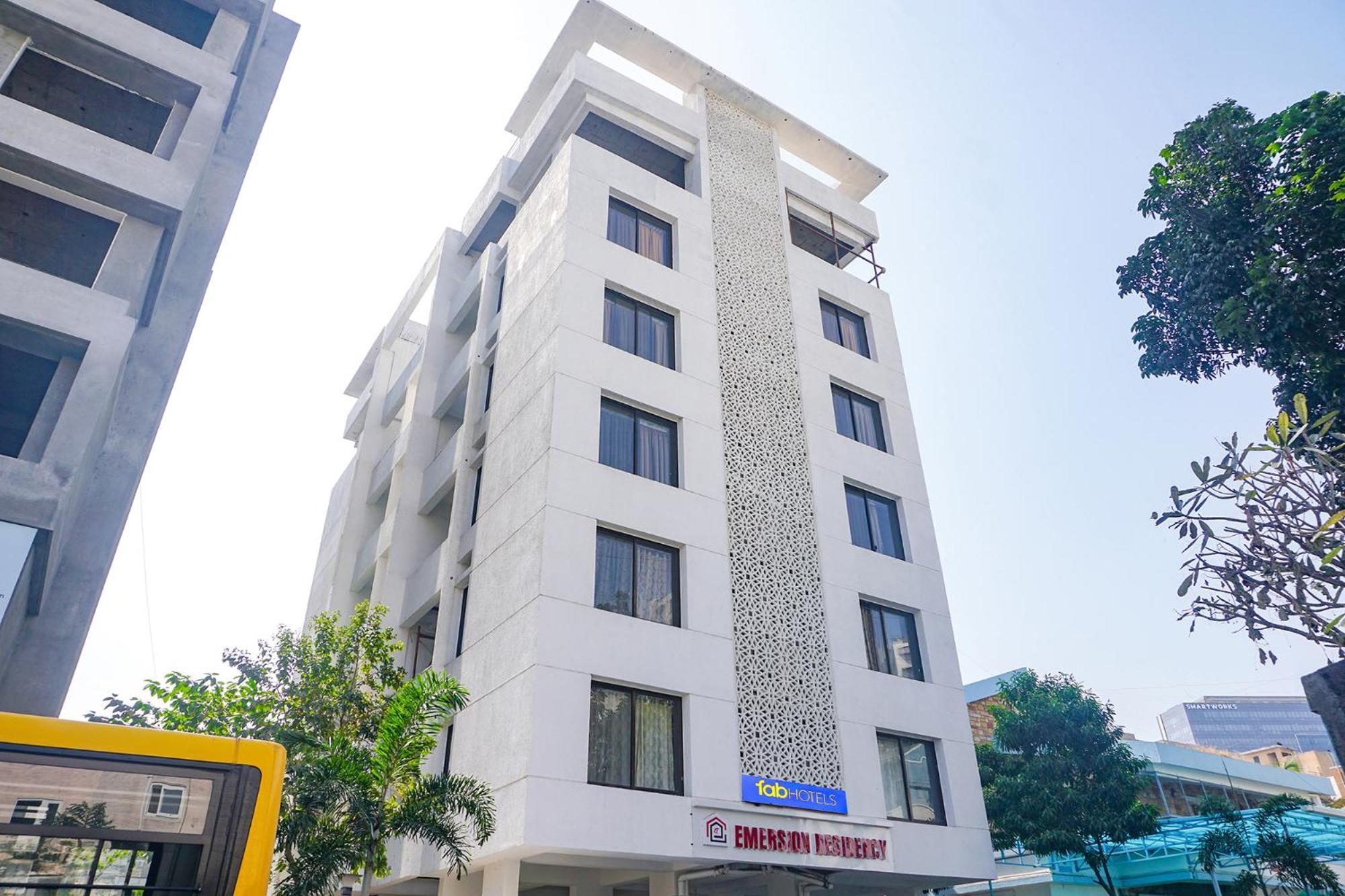 Fabhotel Emersion Residency - High Street Near Laxman Nagar, Baner Pune Zewnętrze zdjęcie