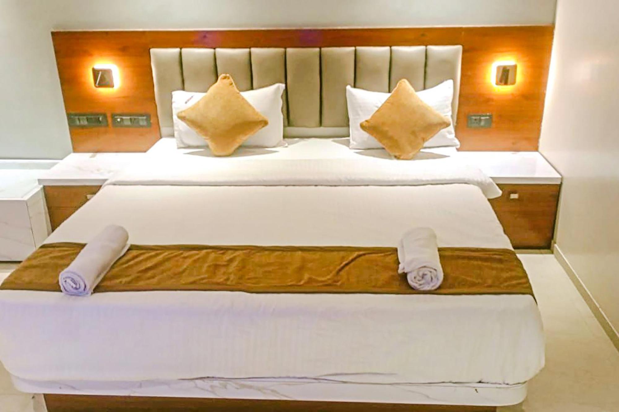 Fabhotel Emersion Residency - High Street Near Laxman Nagar, Baner Pune Zewnętrze zdjęcie