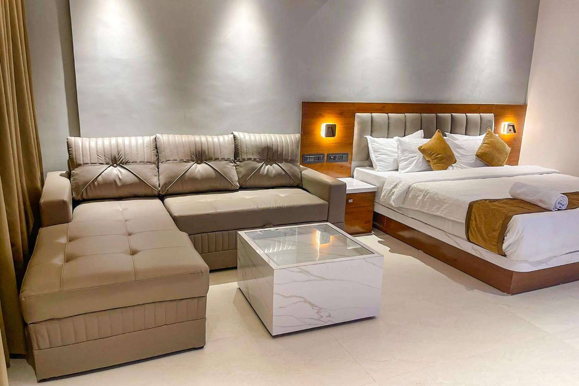 Fabhotel Emersion Residency - High Street Near Laxman Nagar, Baner Pune Zewnętrze zdjęcie