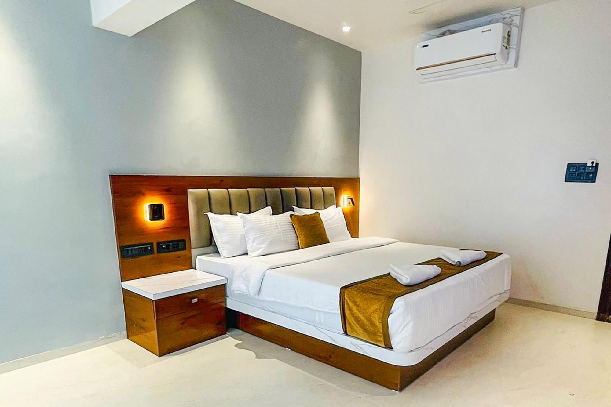 Fabhotel Emersion Residency - High Street Near Laxman Nagar, Baner Pune Zewnętrze zdjęcie